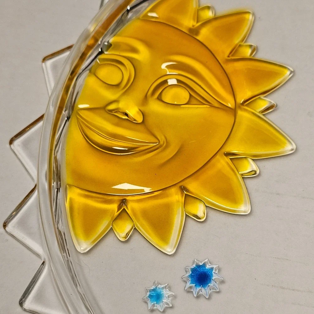 1990s Celestial Sun Moon Stars Glass Serving Platter Round‎ Amber Blue 12.5 Inch